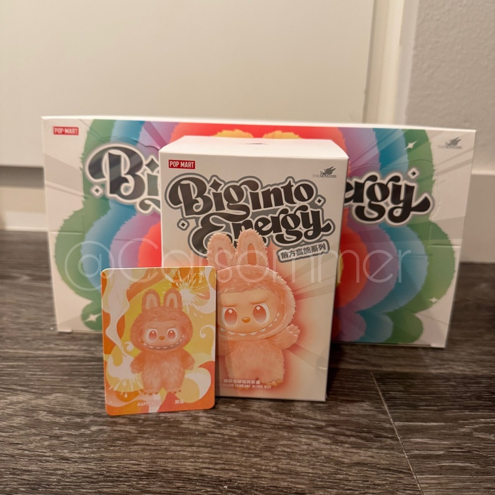 Pop Mart The Monsters Labubu Big into Energy “Happiness”